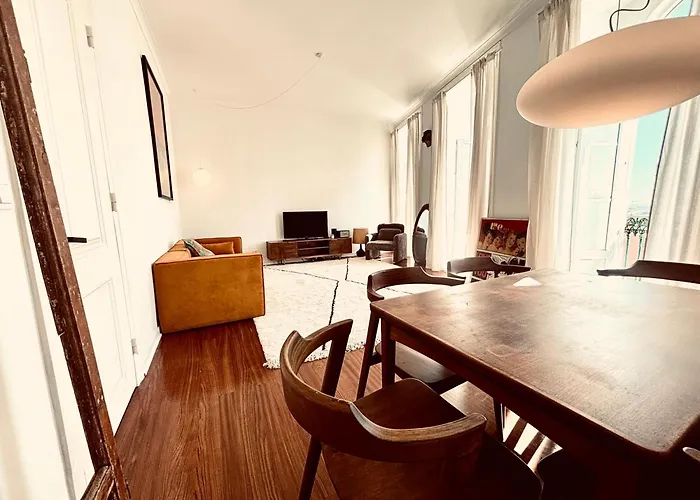 Apartment The Royal Garden In Principe Real Lissabon