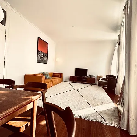 The Royal Garden In Principe Real Apartment *