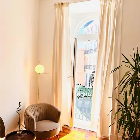 The Royal Garden In Principe Real Apartament *