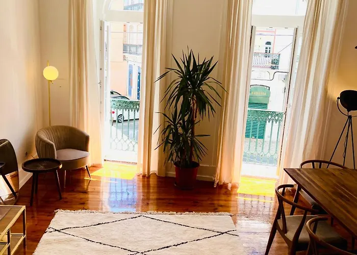 The Royal Garden In Principe Real * Lisboa